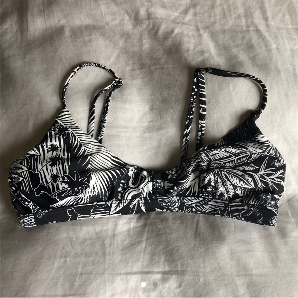 Bikini top